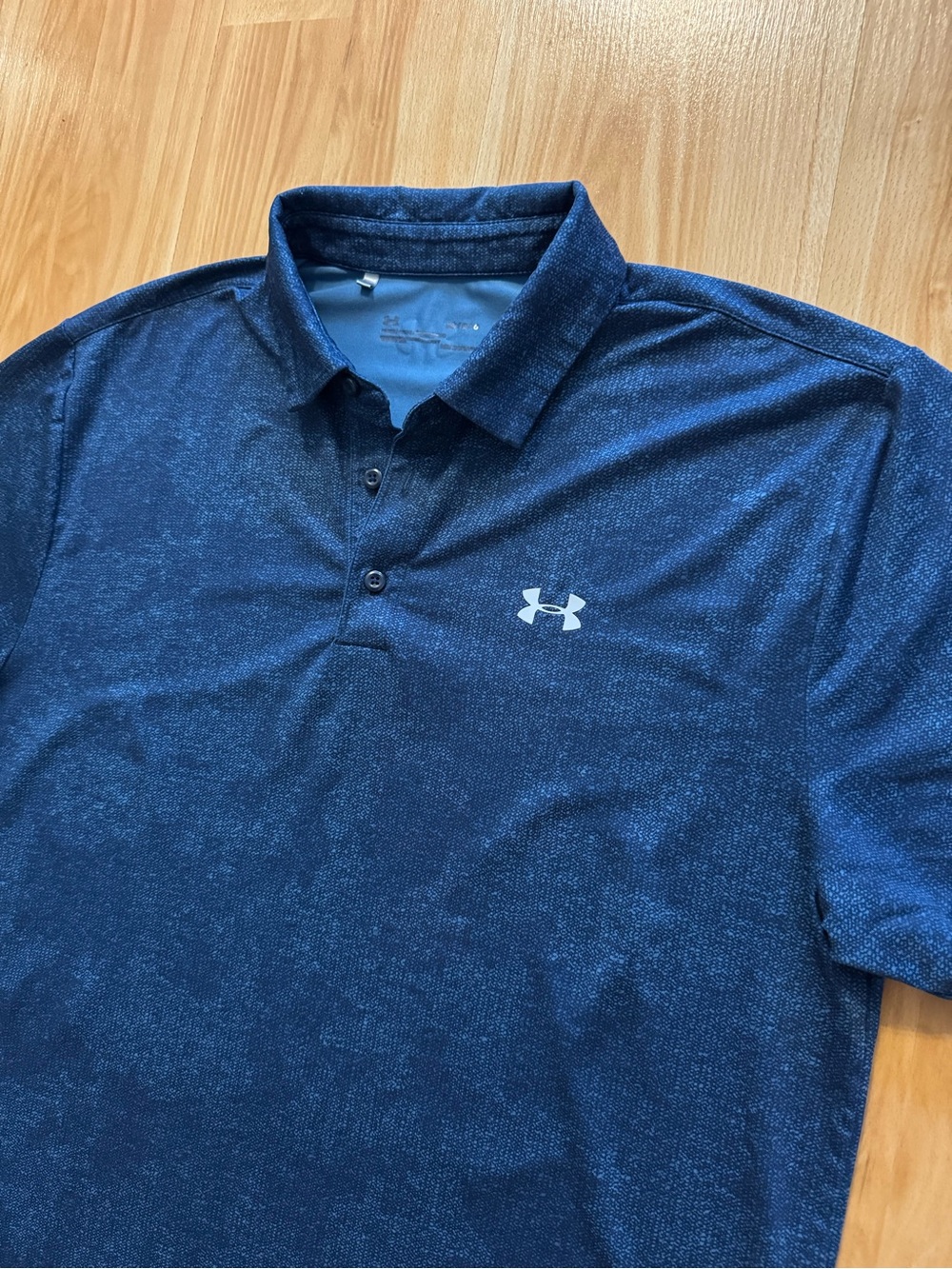 Under Armour HeatGear Performance Polo Collared Golf Shirt- Men’s Large
